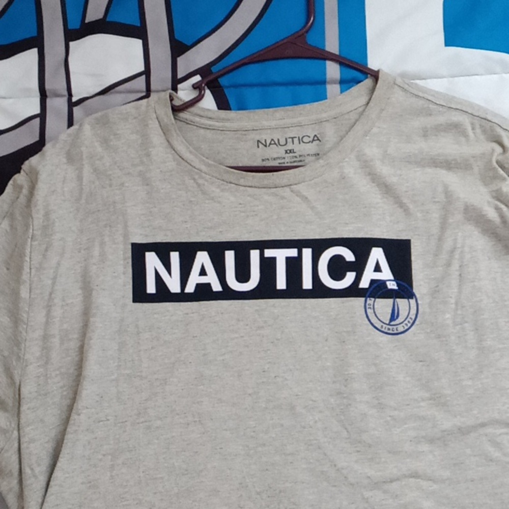 Nautica grey T-shirt